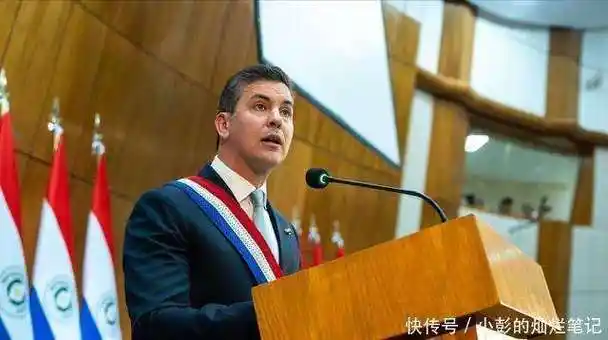从足球场到召唤师峡谷：巴拉圭前锋转型“普法先锋”引LOL玩家热议